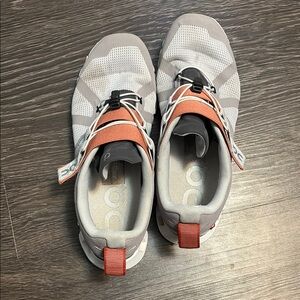 On Running Women's Shoes - Gray and Orange